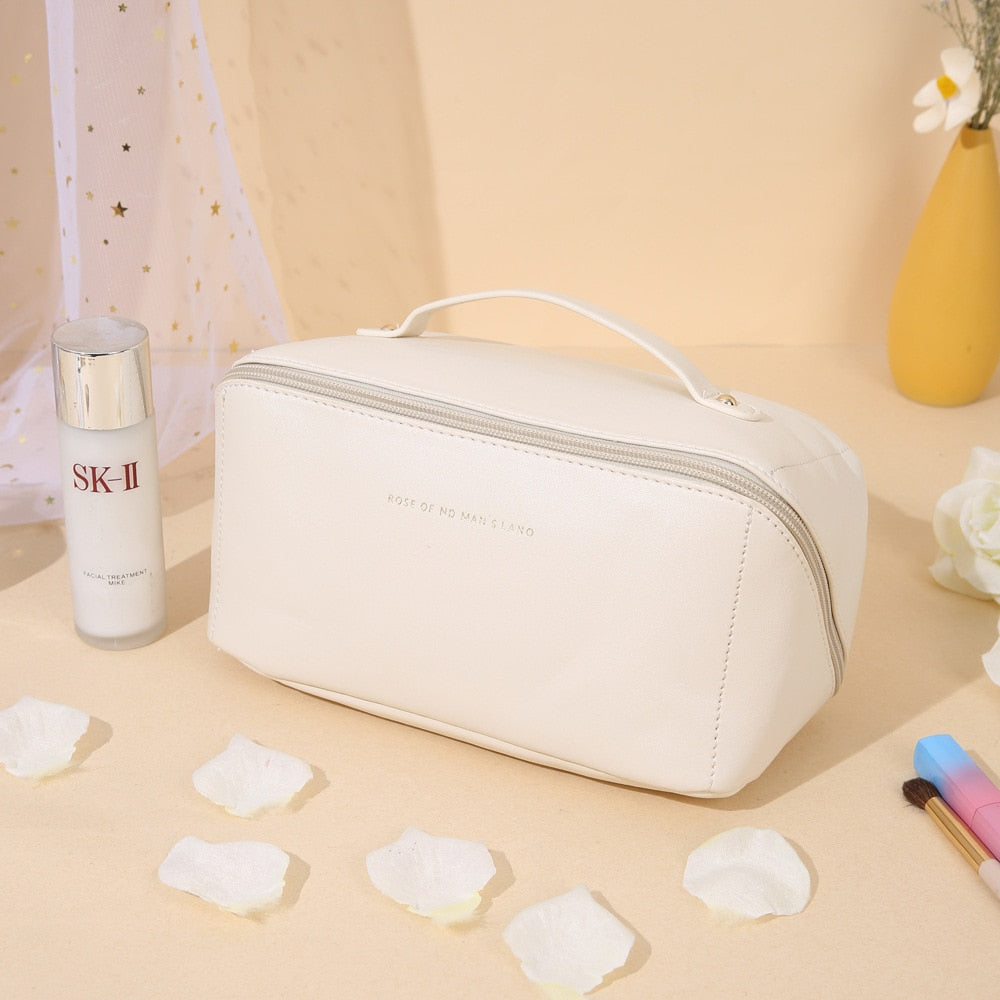 Bea | Large Travel Cosmetic Case