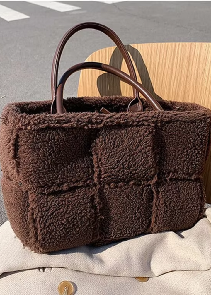 Julia | Plush Criss-Cross Bag