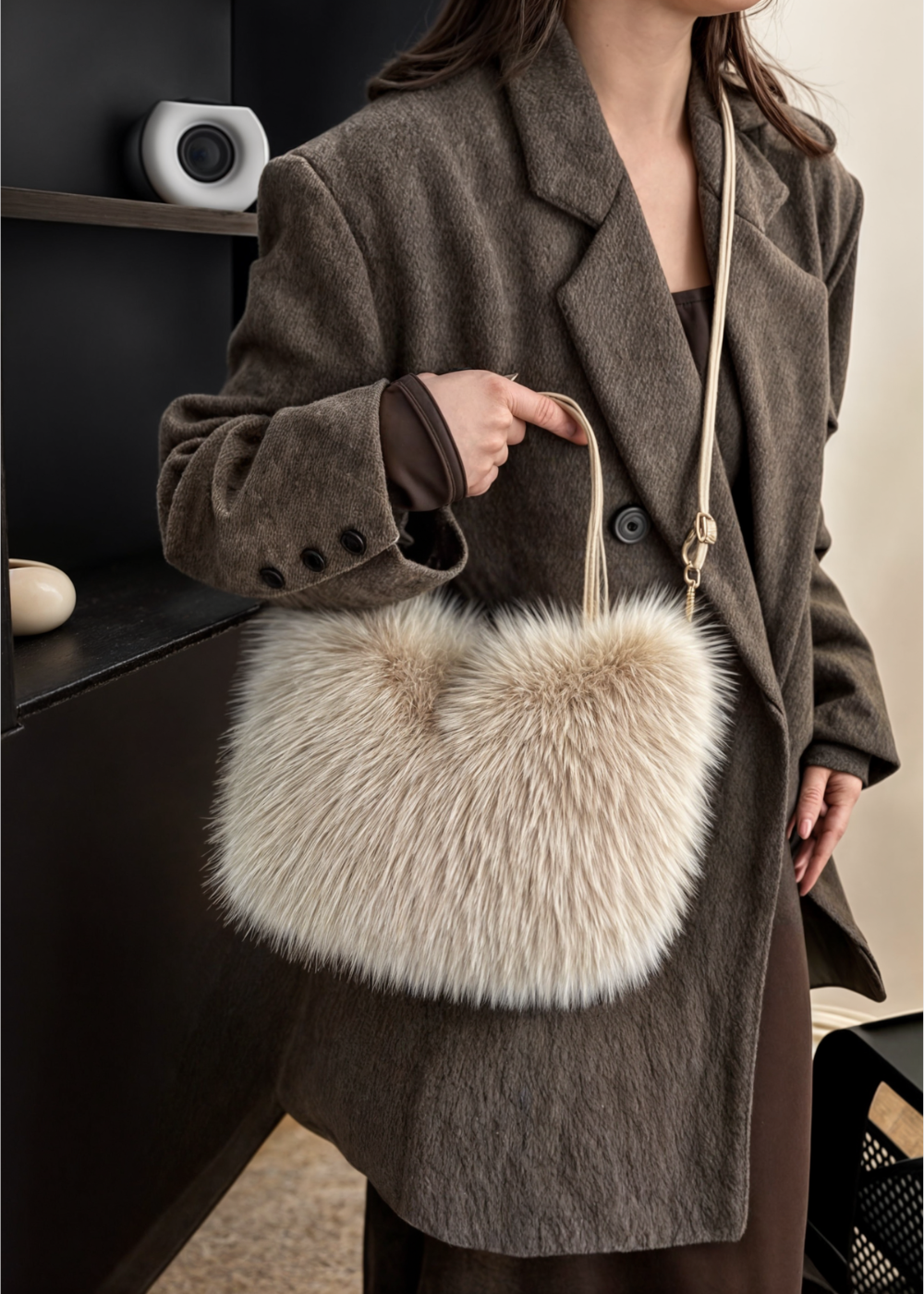 Erianne | Faux Fur Shoulder Bag