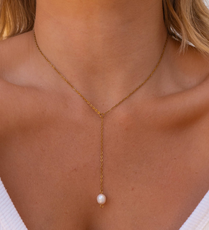 Enza Necklace