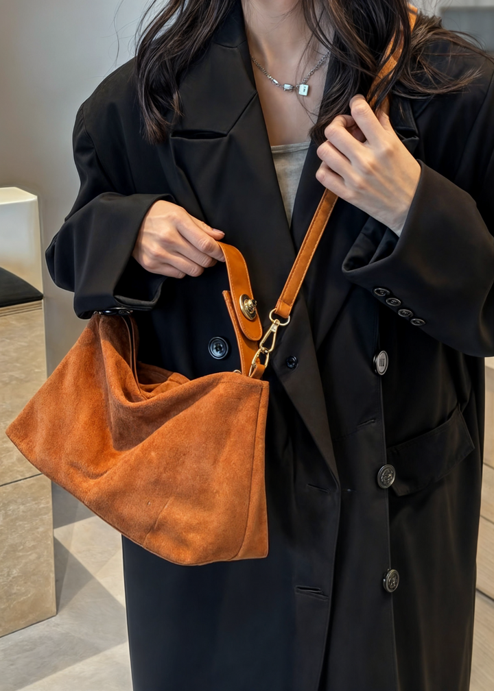 Wilma | Vintage Suede Shoulder Bag