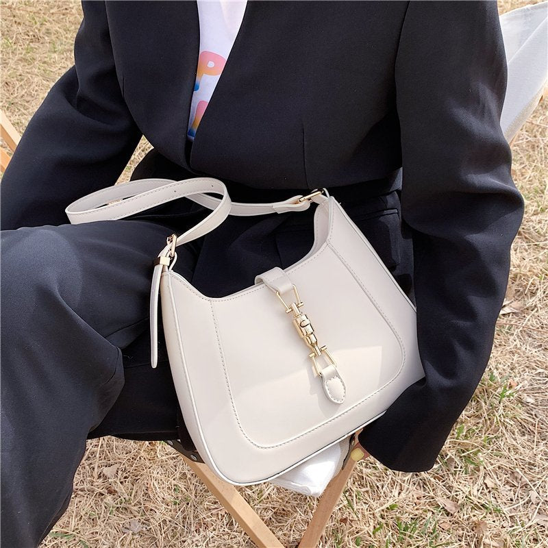 Colette | Vintage Baguette Shoulder Bag