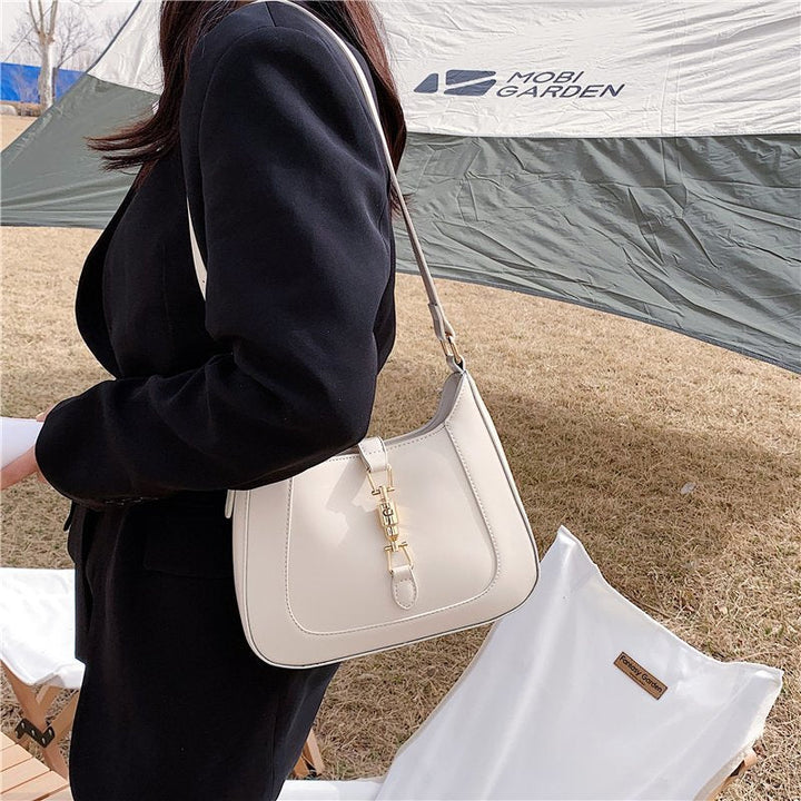 Colette | Vintage Baguette Shoulder Bag