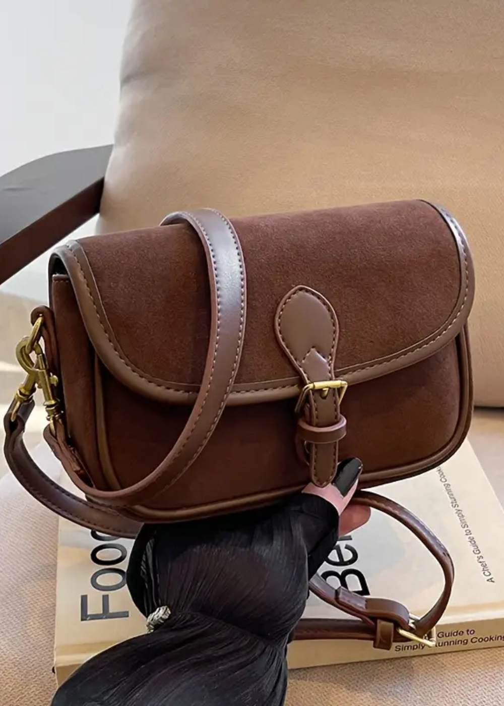Women's Suede Shoulder Bag – Small Crossbody Bag Vegan & Vintage