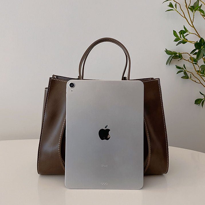 Shopper bag made of faux leather – Handmade & sustainable