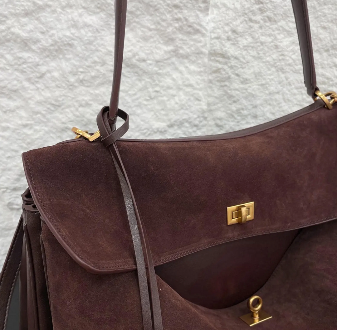 Luxurious vegan leather tote bag