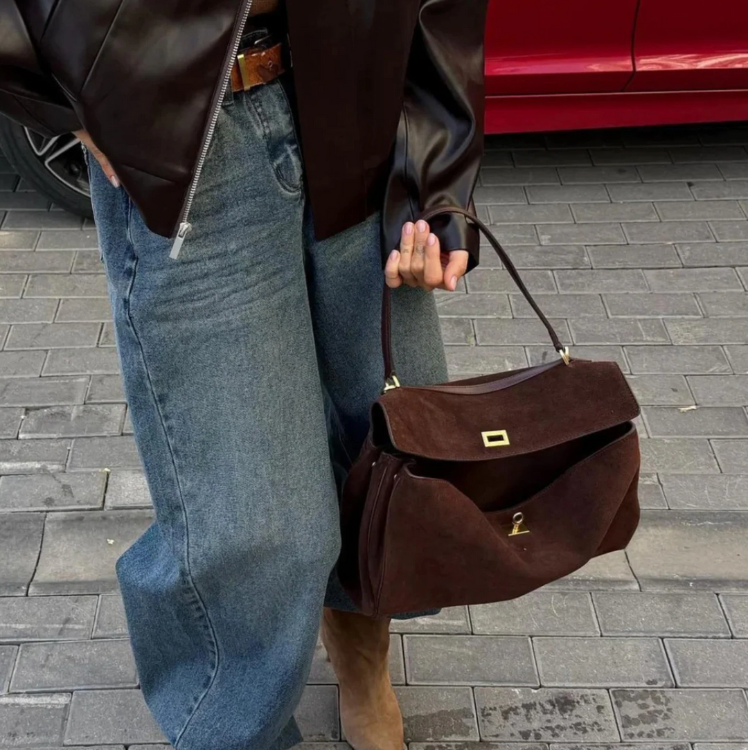 Luxurious vegan leather tote bag
