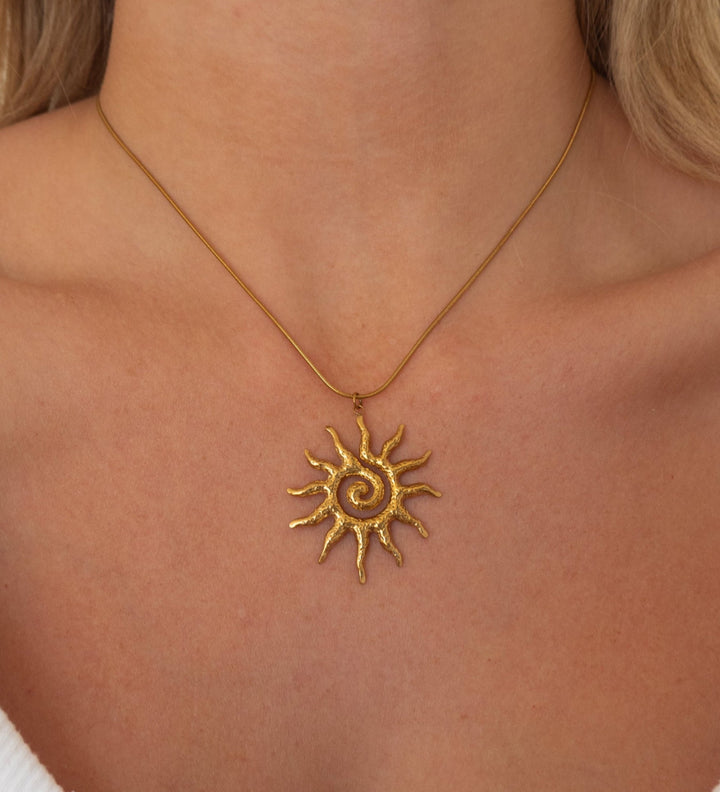 Sol Necklace