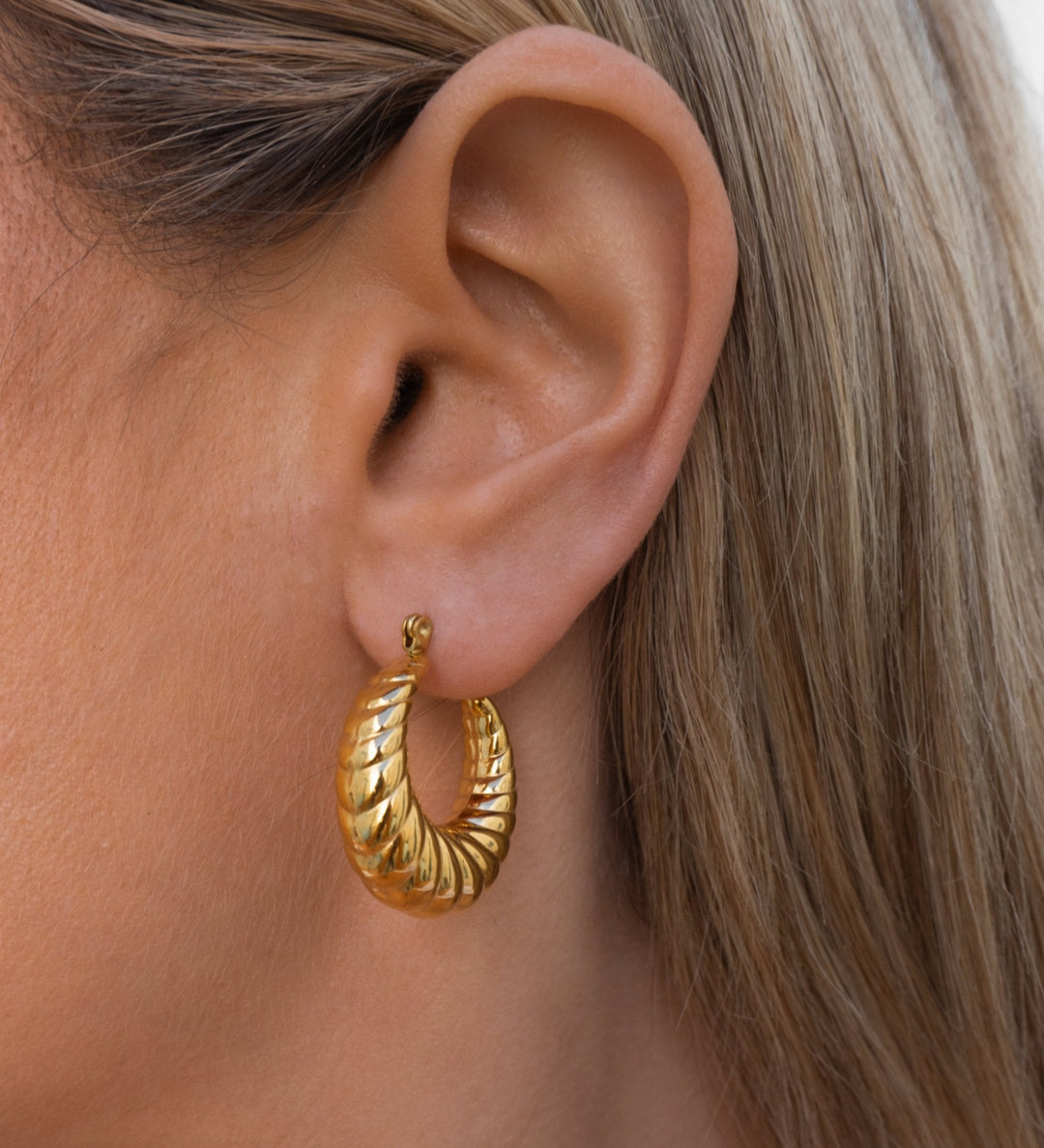 Zara Hoops | Medium