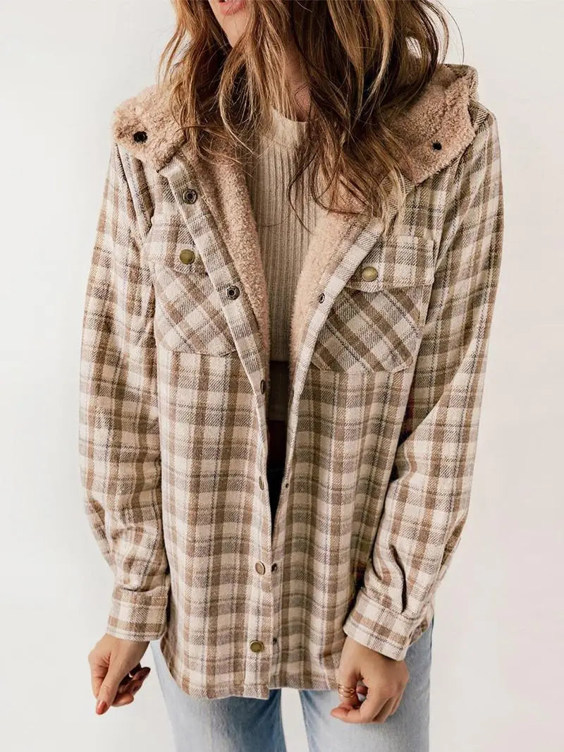 Women's Jacket | Centered Button-front Opening