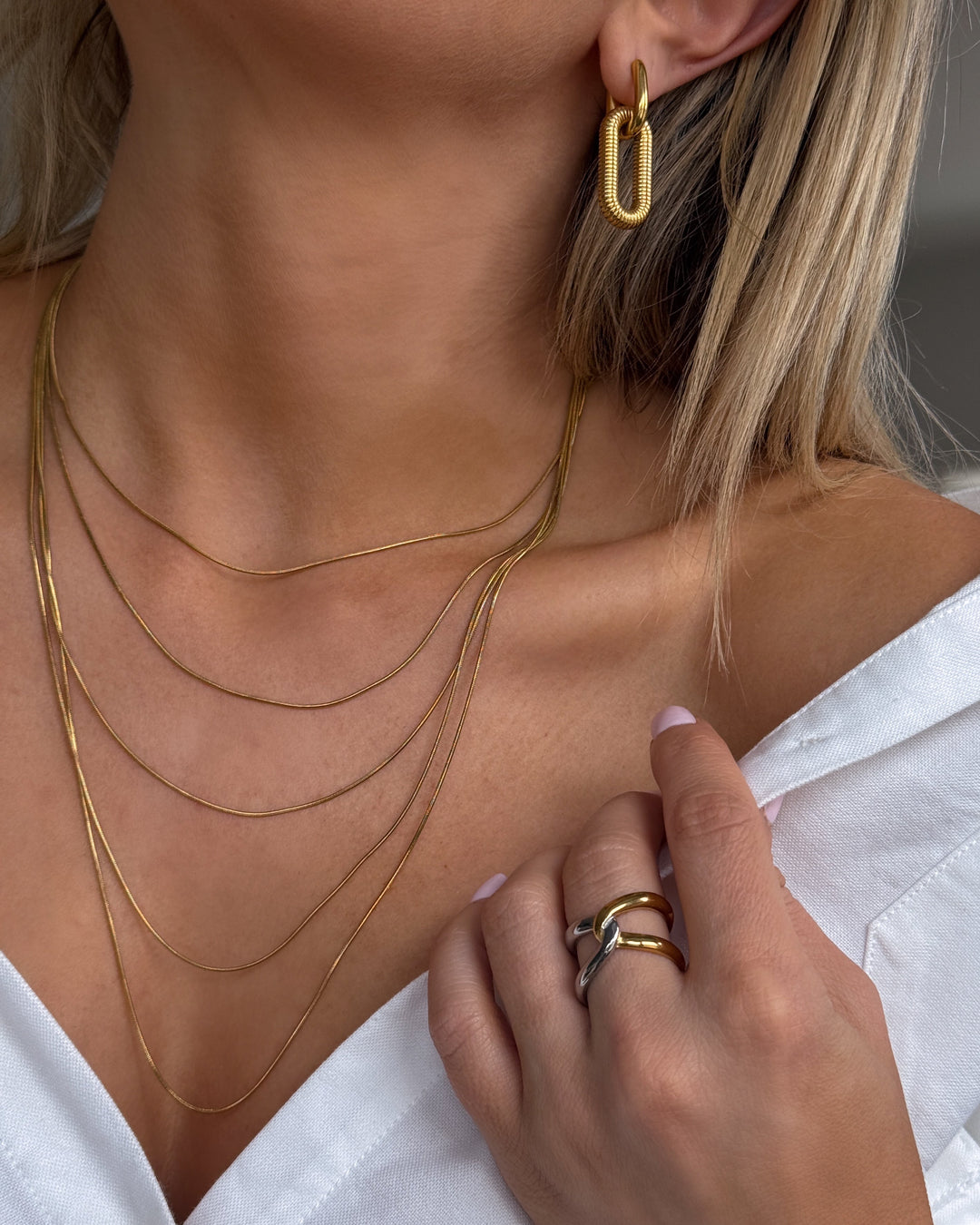 Lainey Choker