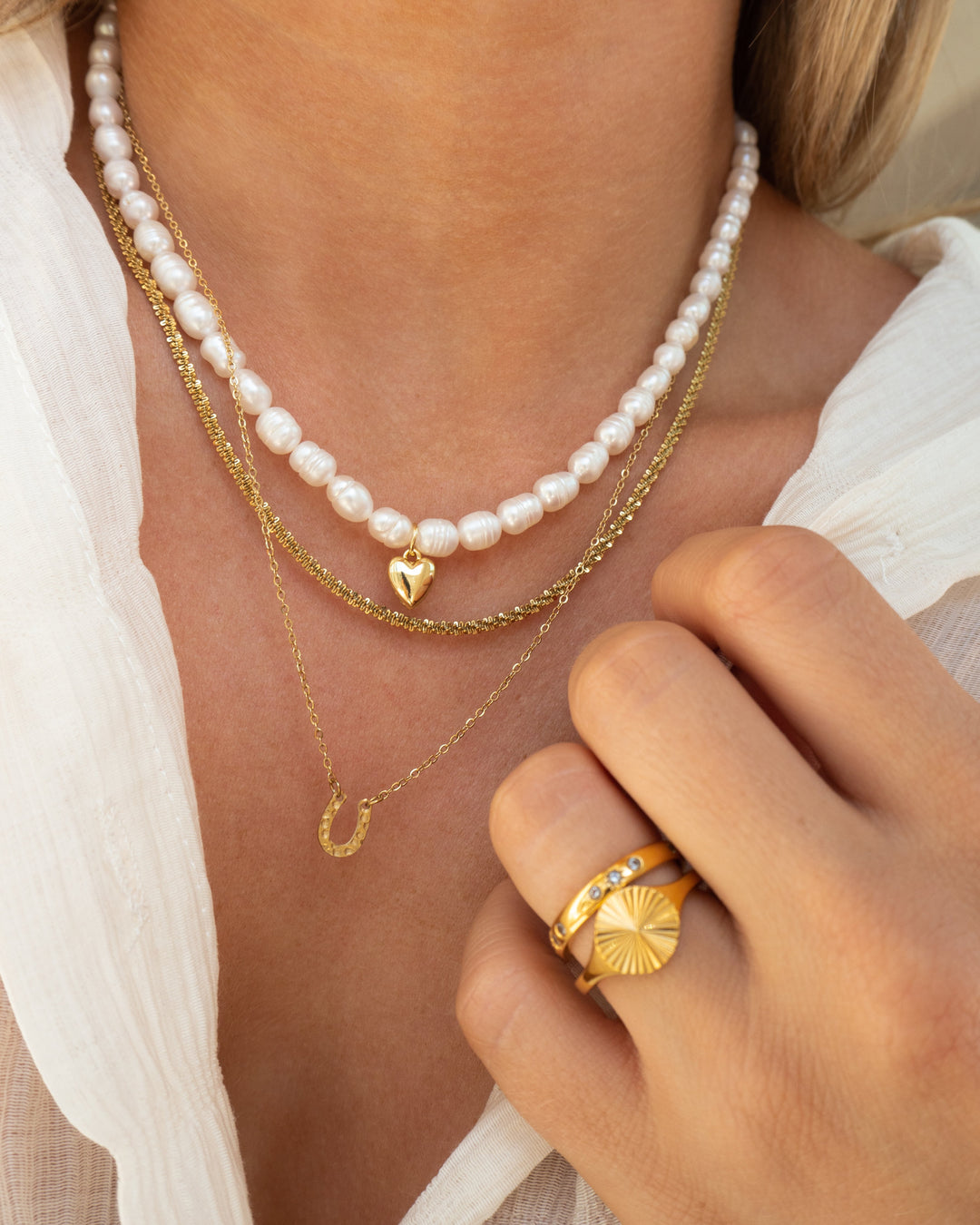 Ria Necklace