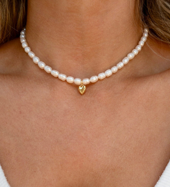 Ria Necklace
