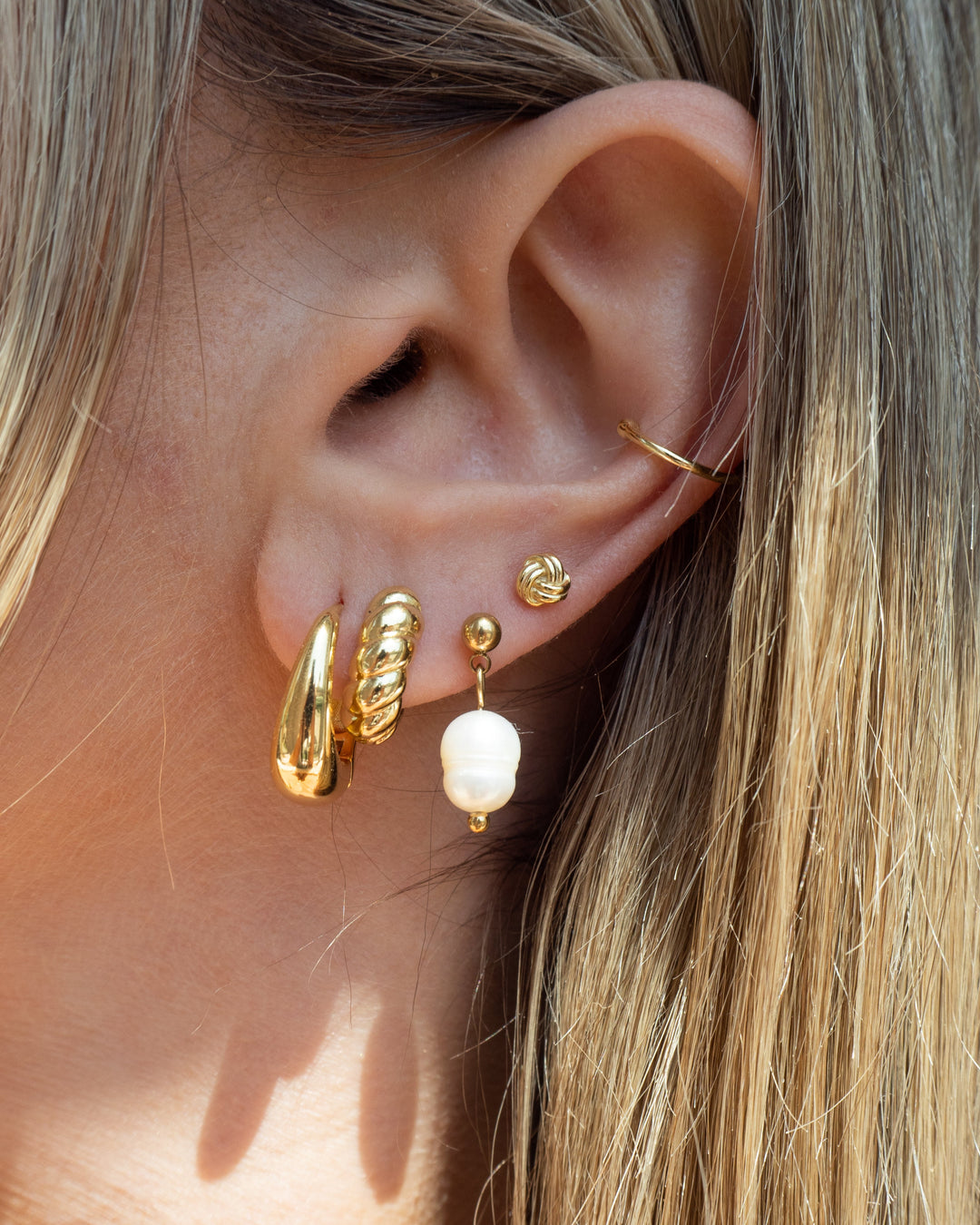 Tessa Hoops