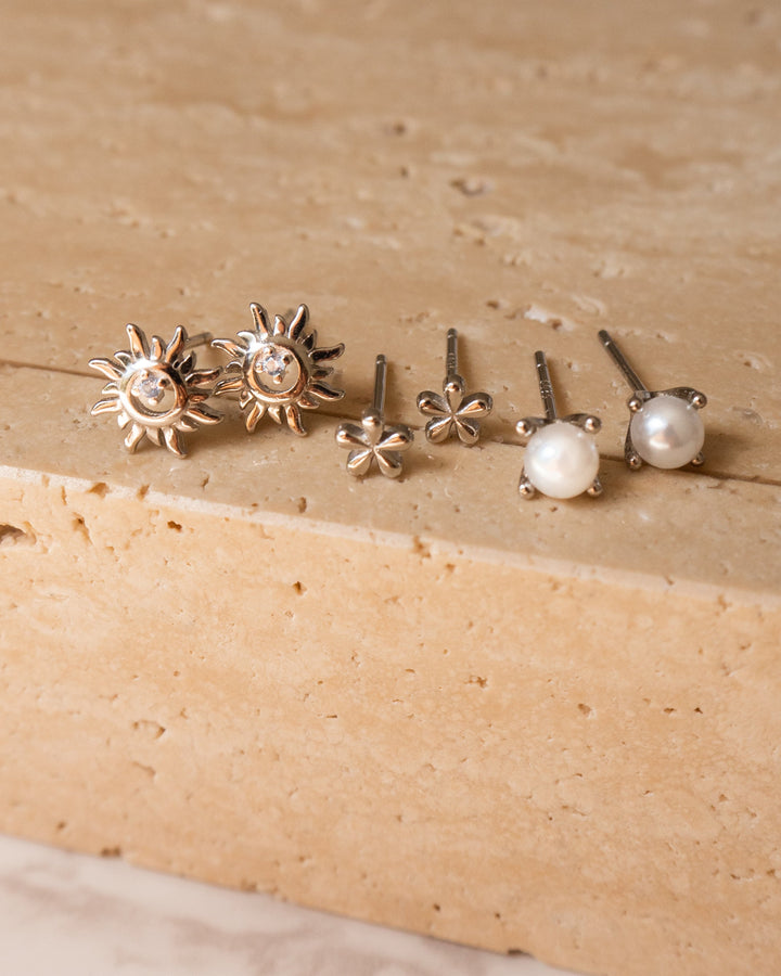 Mini Flower Studs | Silver