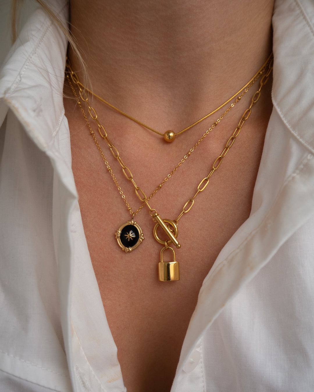 Cleo Choker