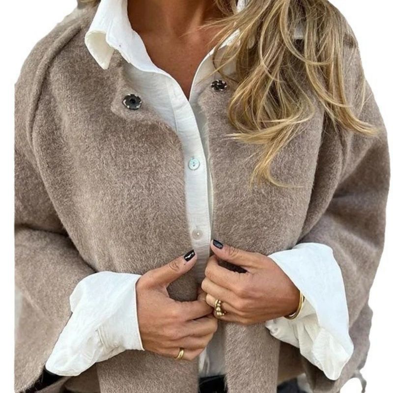 Women's cropped jacket for casual sophistication